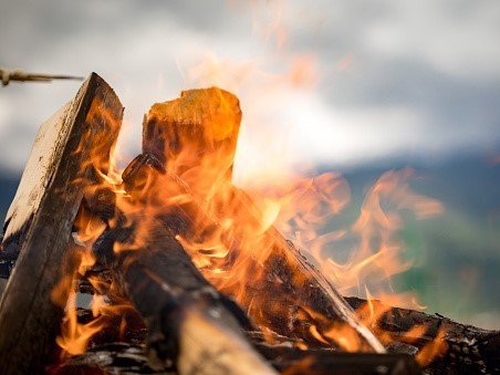 Bålhygge