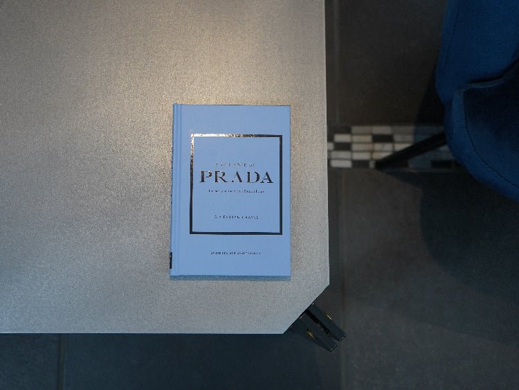 AXIS-sofabord-raa-staal1