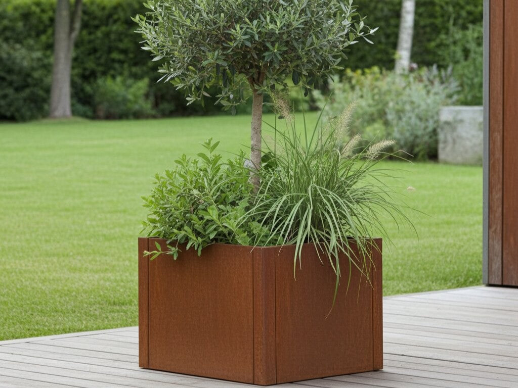 Højbed i cortenstål CUBY. B60 x H40 cm, flere længder