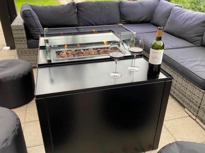 Loungebord CUBY Tray 120 x 80 x 40 cm.