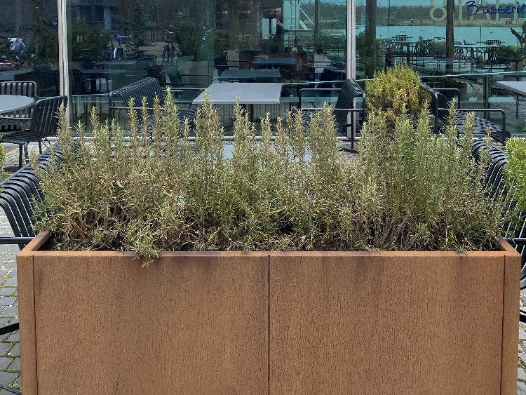 Cortenstål plantekasse CUBY 150 x 40 x 80 cm