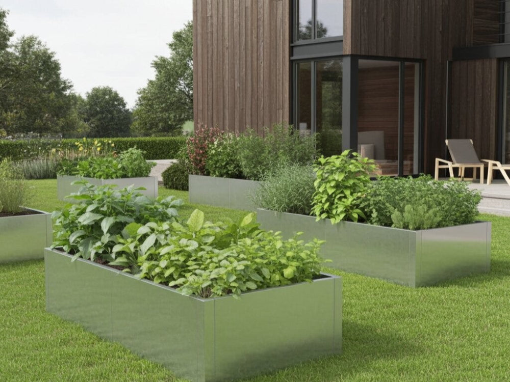 hoejbed-galvaniseret-staal-plantebed-moderne-villa-traefacade